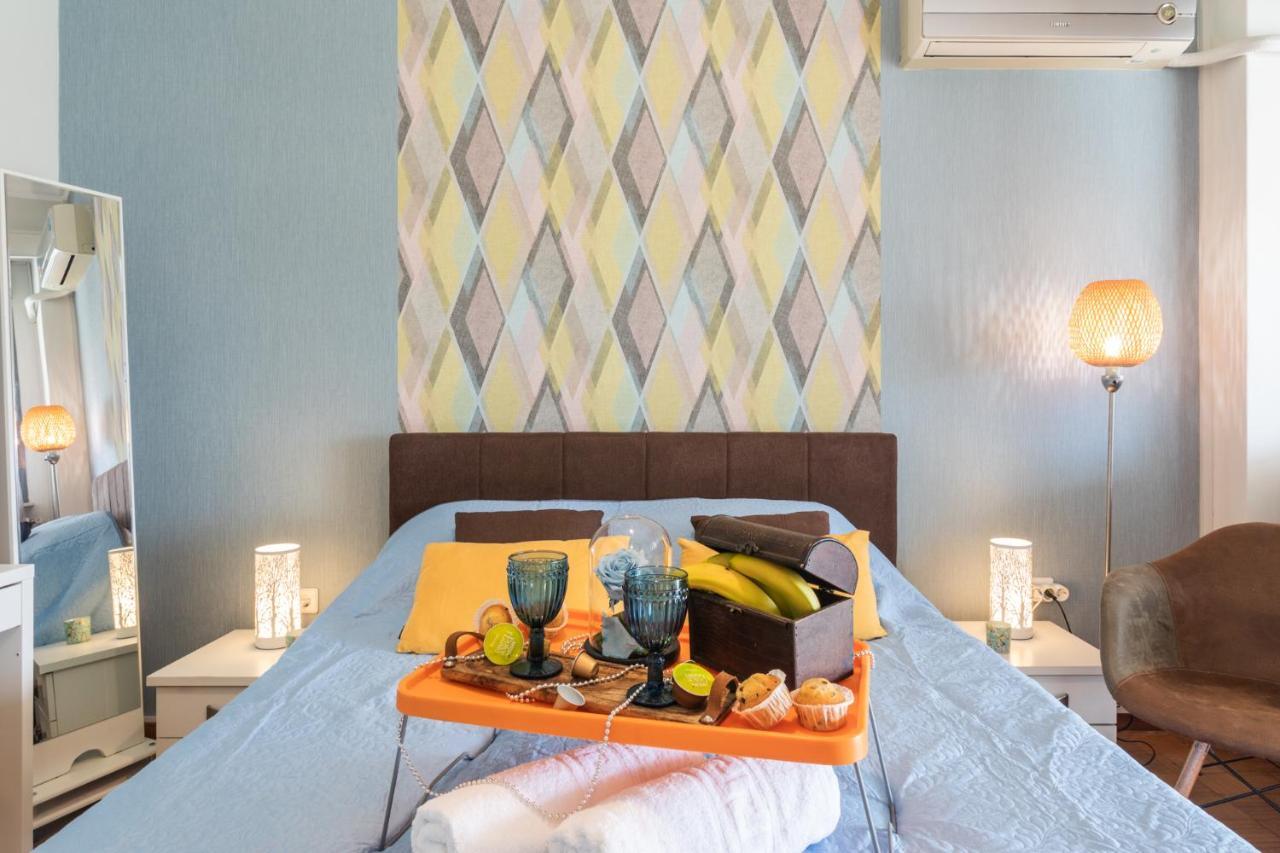 Beautiful City Rooms Close To Acropolis Atenas Exterior foto