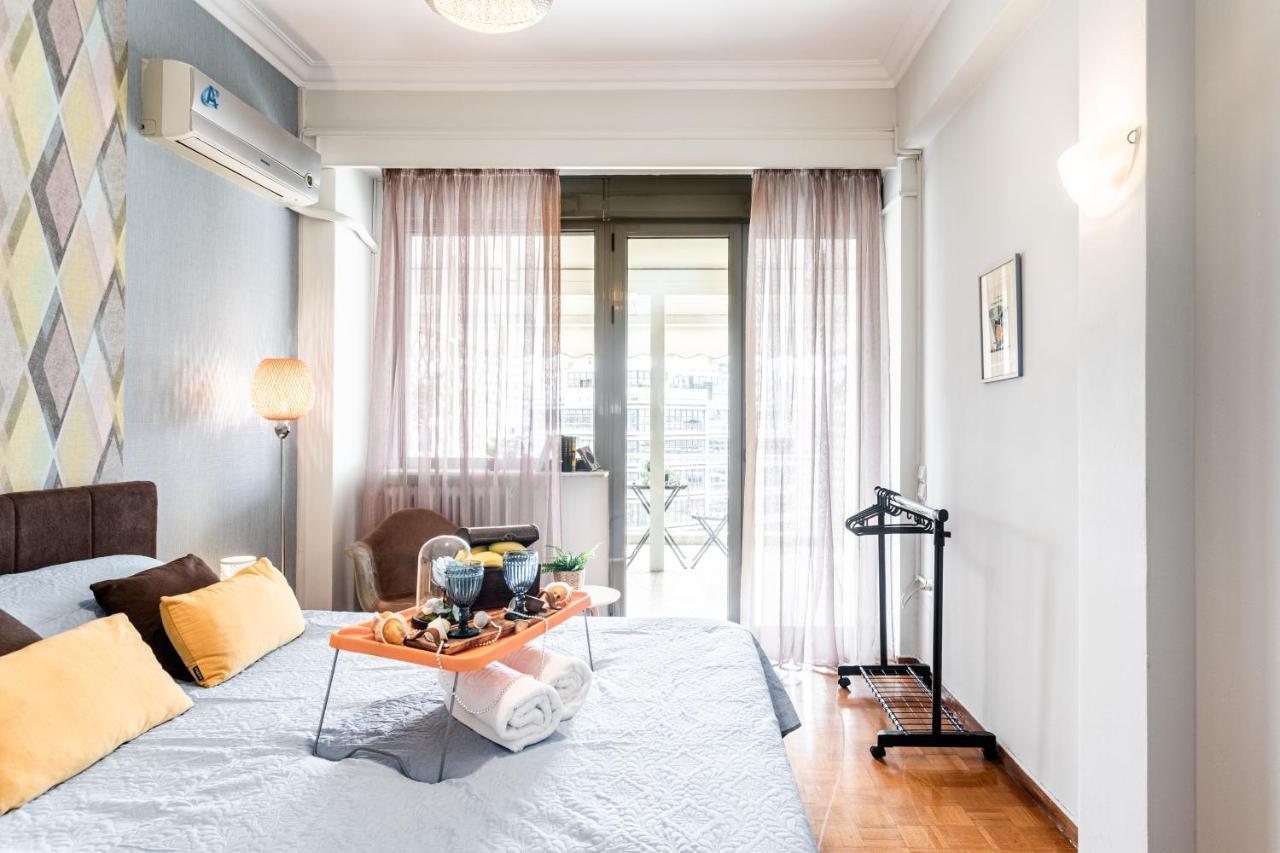Beautiful City Rooms Close To Acropolis Atenas Exterior foto