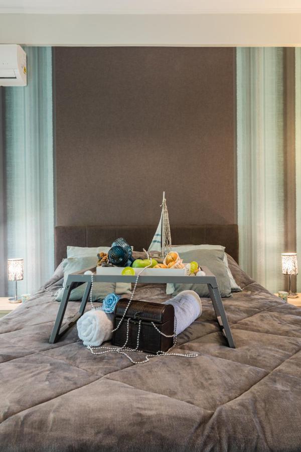 Beautiful City Rooms Close To Acropolis Atenas Exterior foto