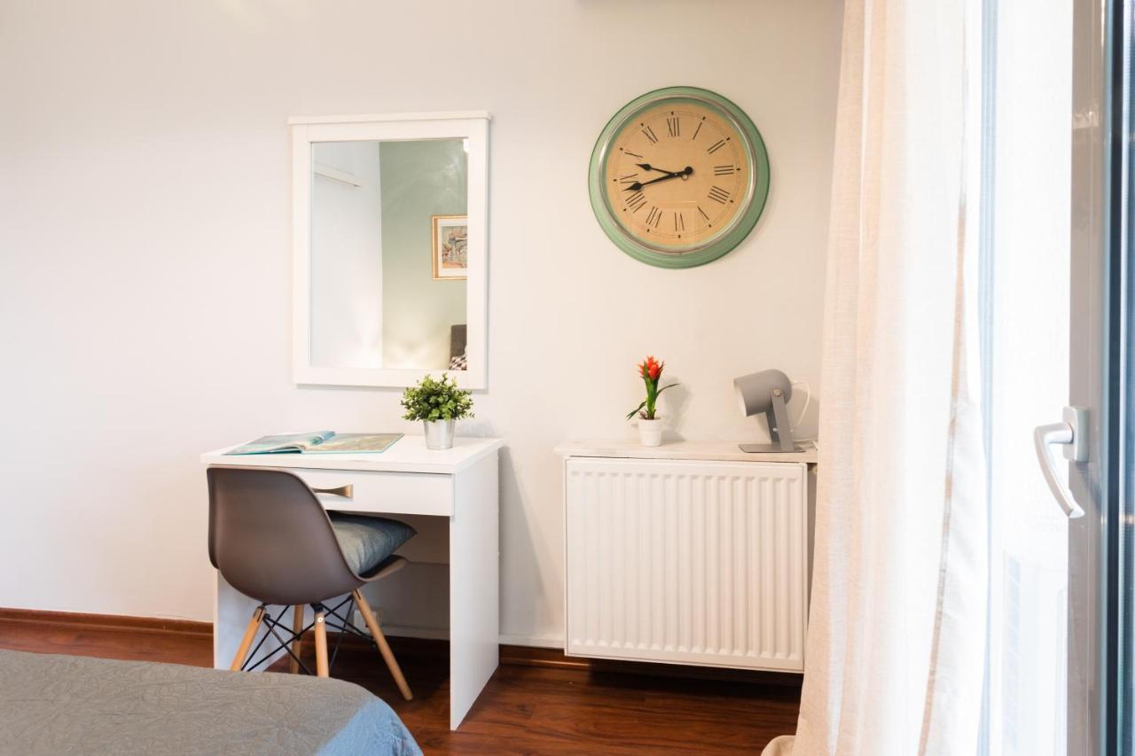 Beautiful City Rooms Close To Acropolis Atenas Exterior foto
